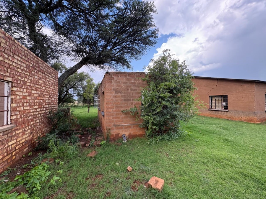 Commercial Property for Sale in Christiana Rural North West